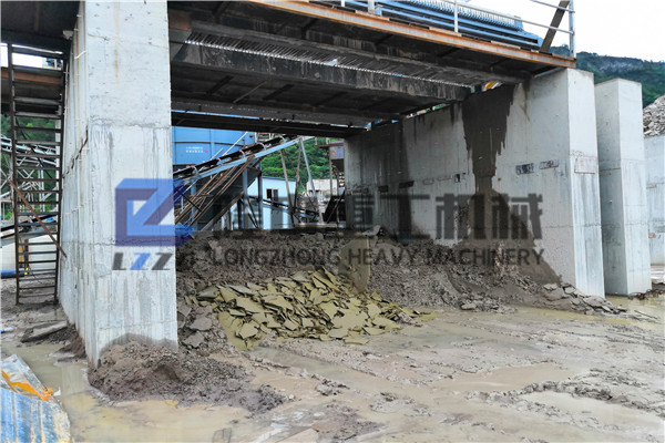 板框污泥壓濾機設(shè)備：處理洗沙過程中產(chǎn)生的污水廢水！