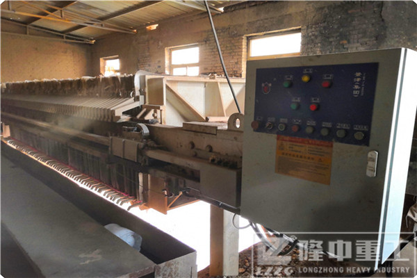 礦山污泥壓濾機能否達(dá)到時產(chǎn)100噸？報價多少算合適？