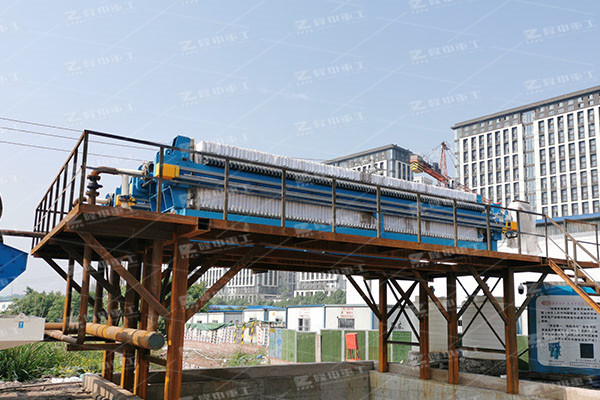 壓濾機(jī)過濾室滲漏怎么辦？是什么原因造成的呢？